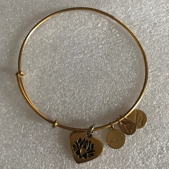 Alex and Ani Expandable Wire Bracelet Lotus Peace Petals - Picture 7 of 8